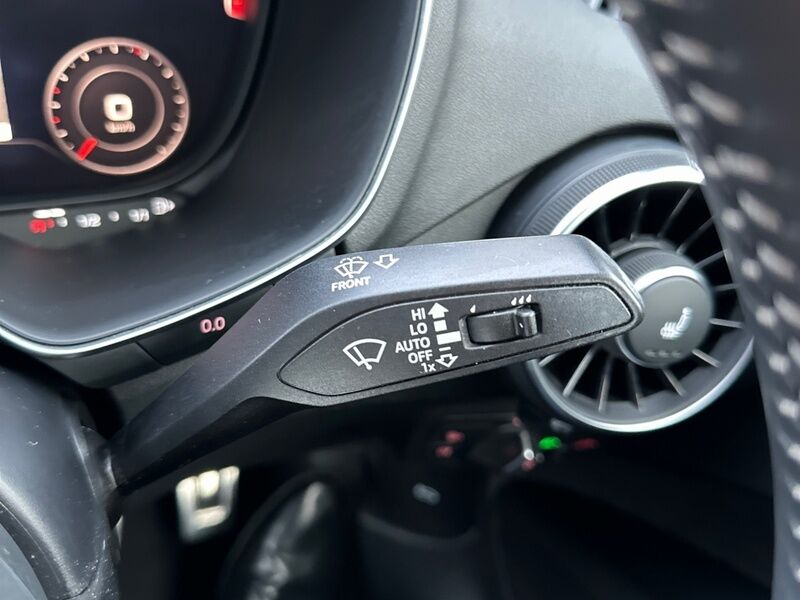 More views of Audi TT