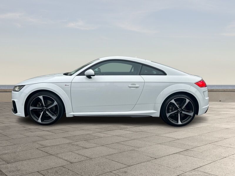 More views of Audi TT