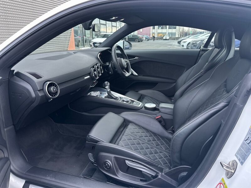 More views of Audi TT