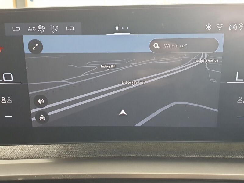 More views of Peugeot 3008