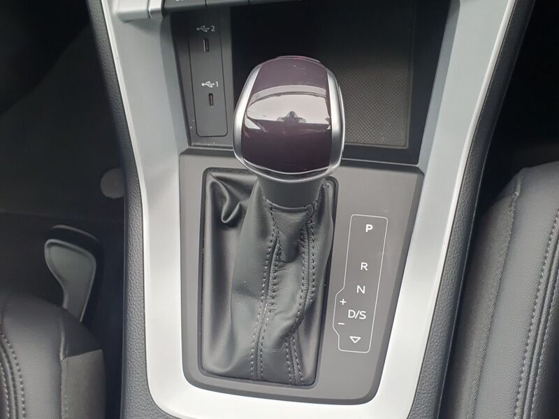 More views of Audi Q3