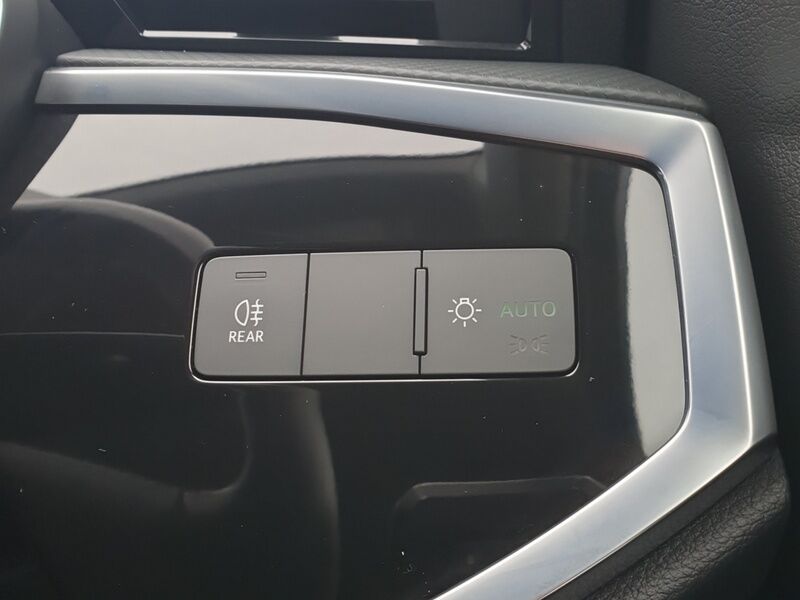 More views of Audi Q3