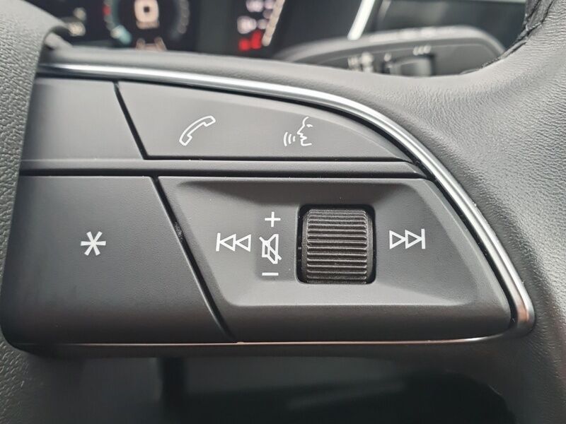 More views of Audi Q3