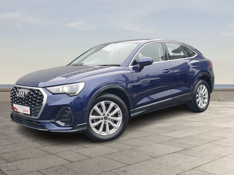 More views of Audi Q3