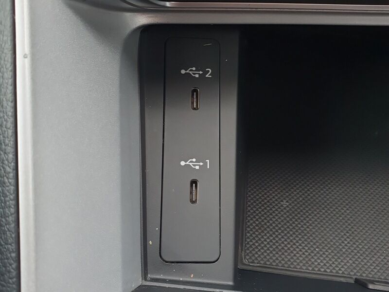 More views of Audi Q3