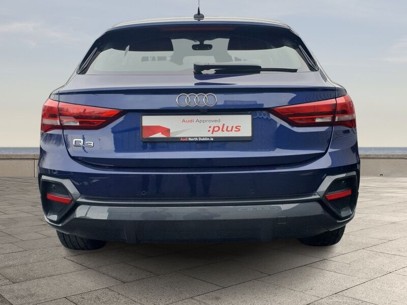 More views of Audi Q3