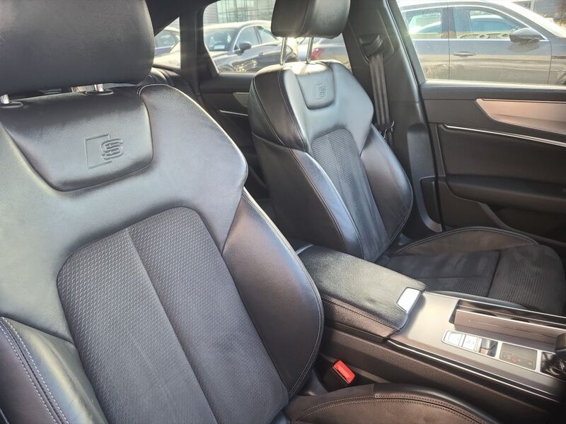 More views of Audi A6