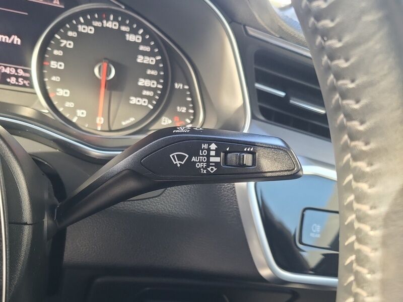 More views of Audi A6