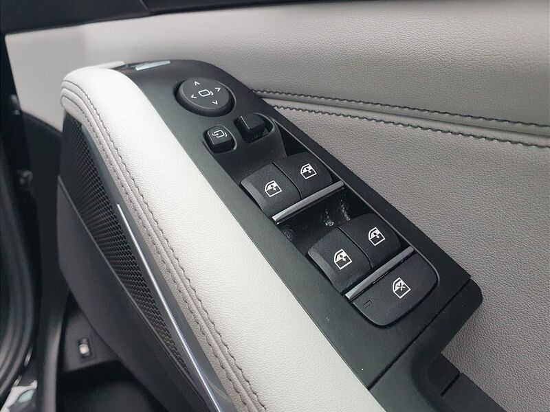 More views of BMW X5