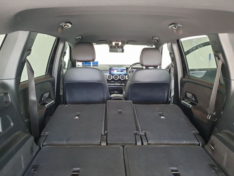 More views of Mercedes-Benz GLB