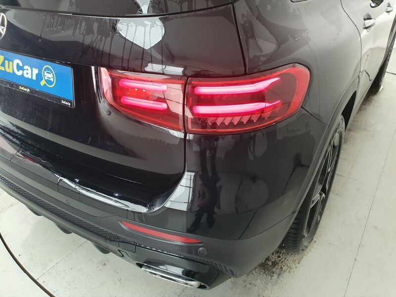 More views of Mercedes-Benz GLB