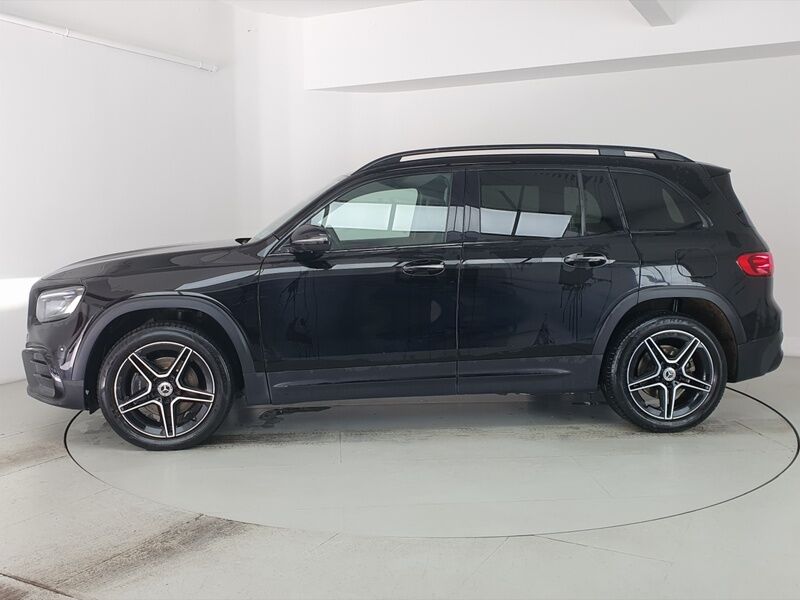 More views of Mercedes-Benz GLB