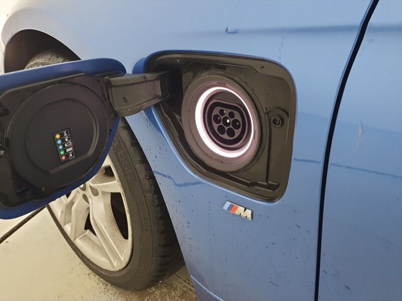 More views of BMW 3-Series