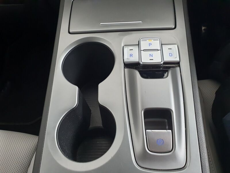 More views of Hyundai KONA