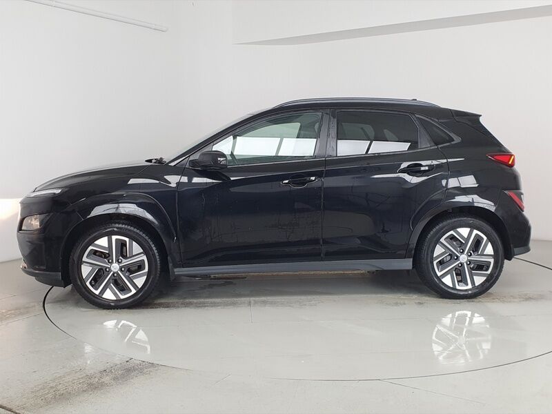 More views of Hyundai KONA