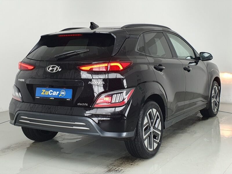 More views of Hyundai KONA