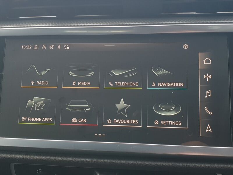 More views of Audi Q3