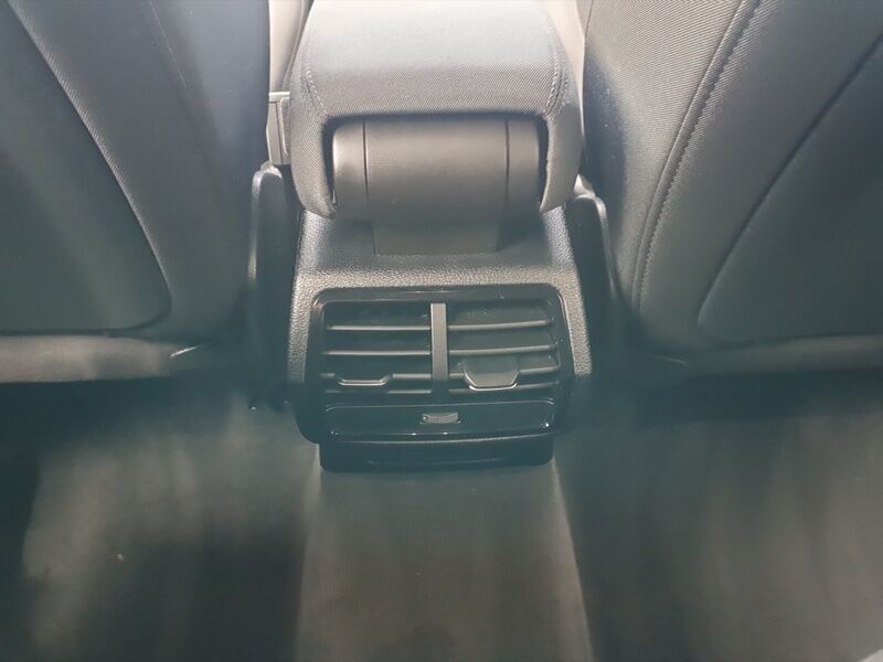 More views of Audi Q3