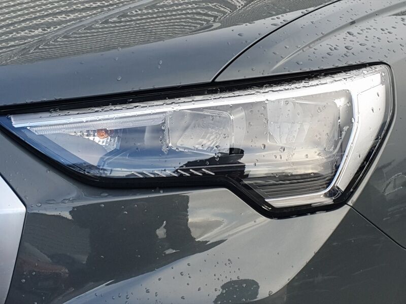 More views of Audi Q3