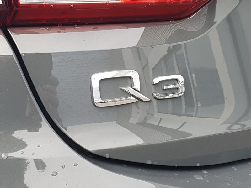More views of Audi Q3
