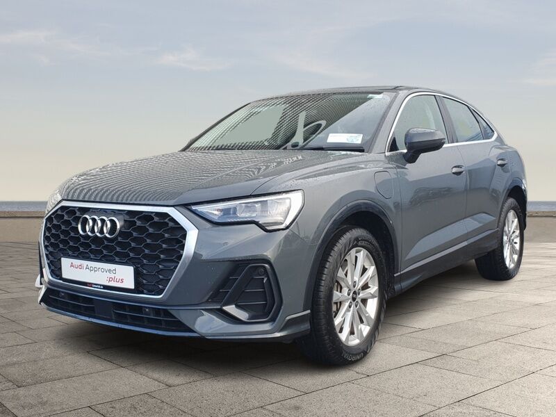 More views of Audi Q3