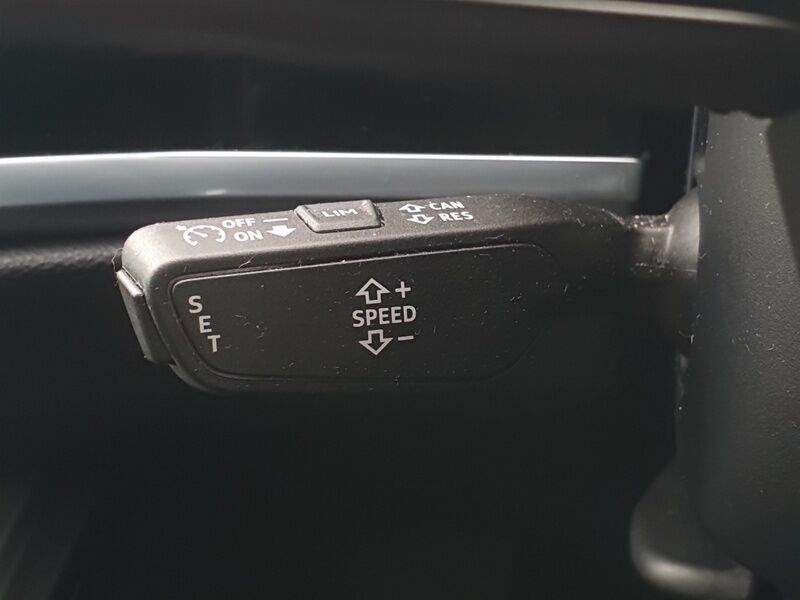 More views of Audi Q3