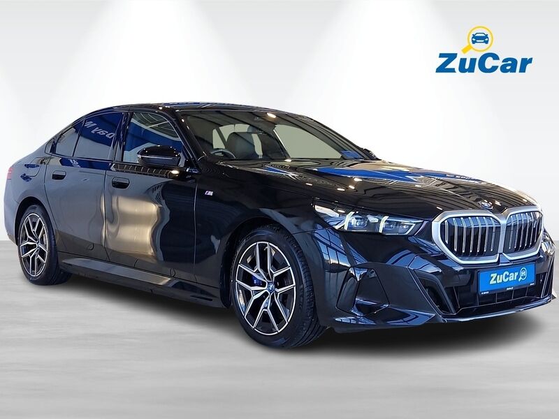 More views of BMW i5