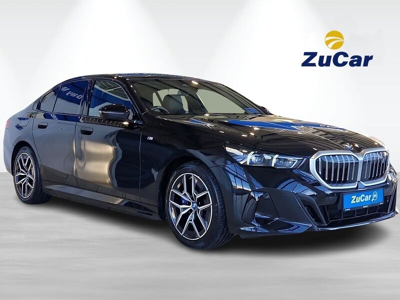 More views of BMW i5