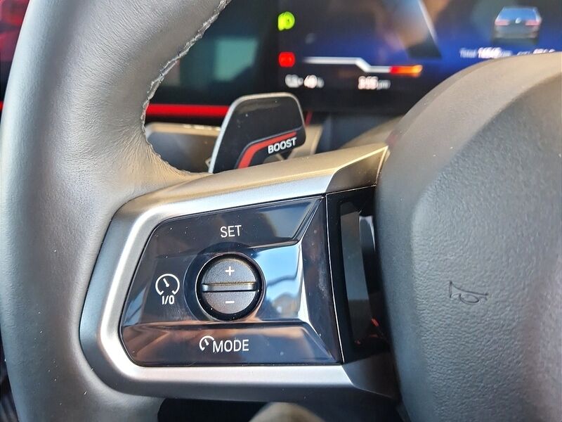 More views of BMW i5