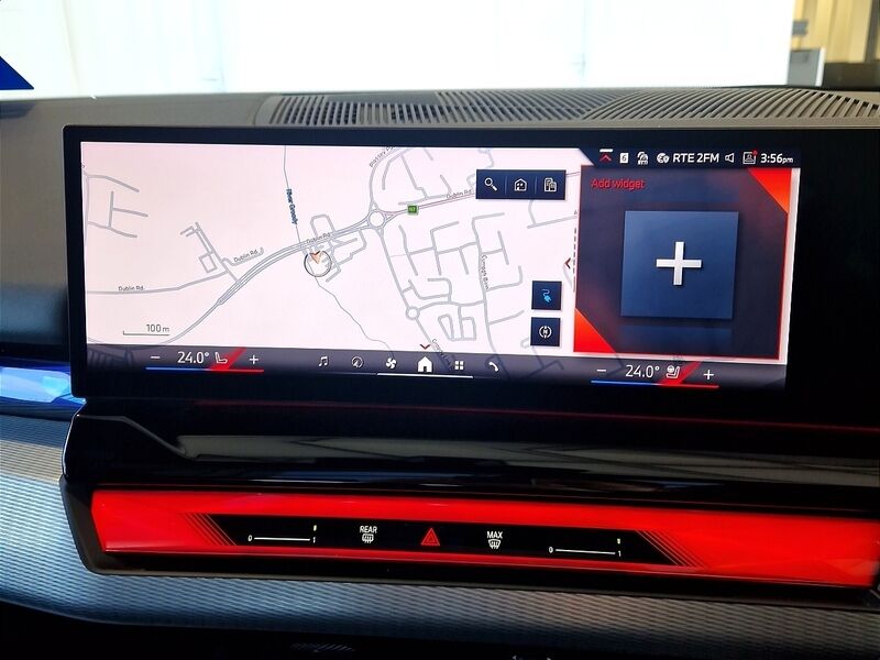 More views of BMW i5