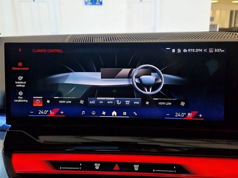 More views of BMW i5