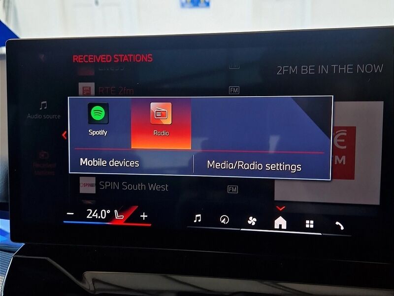 More views of BMW i5