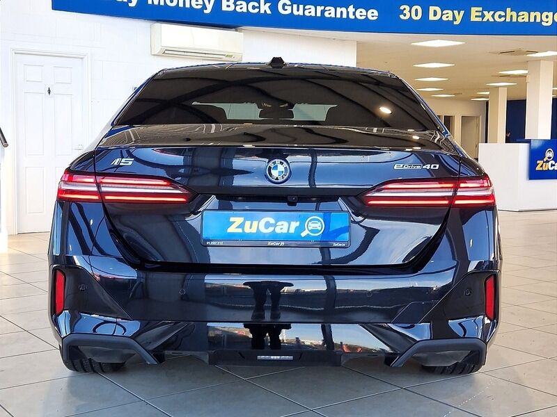 More views of BMW i5