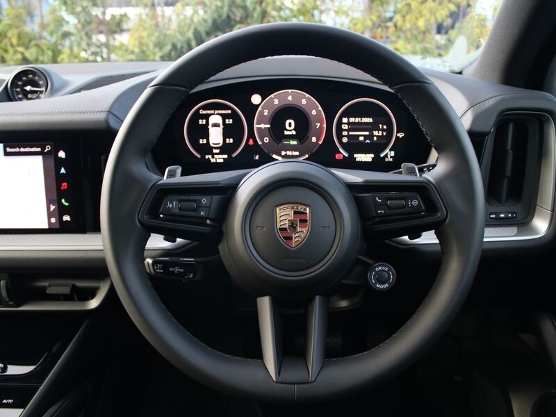 More views of Porsche Cayenne