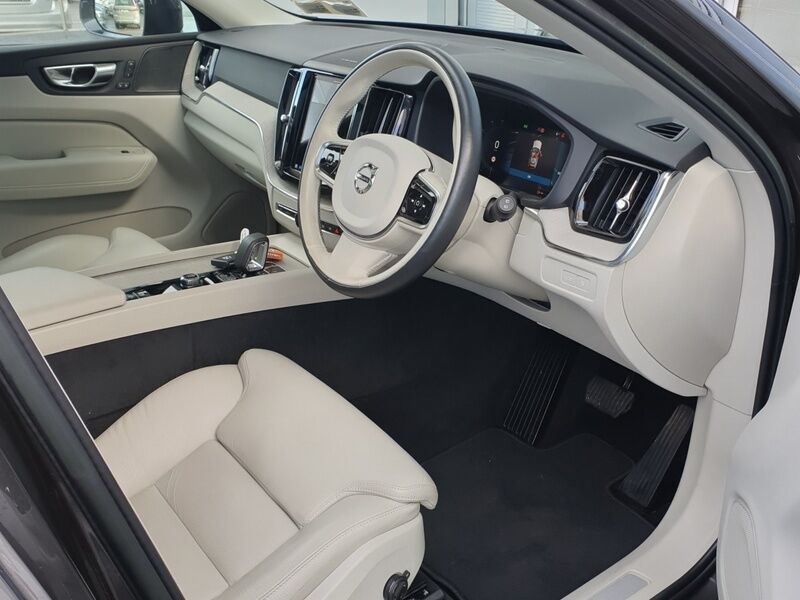 More views of Volvo XC60