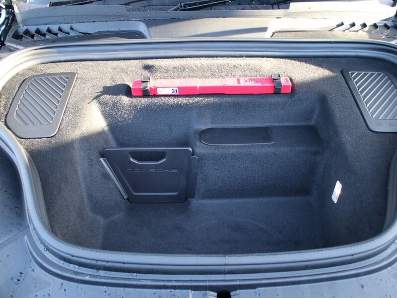 More views of Porsche Macan