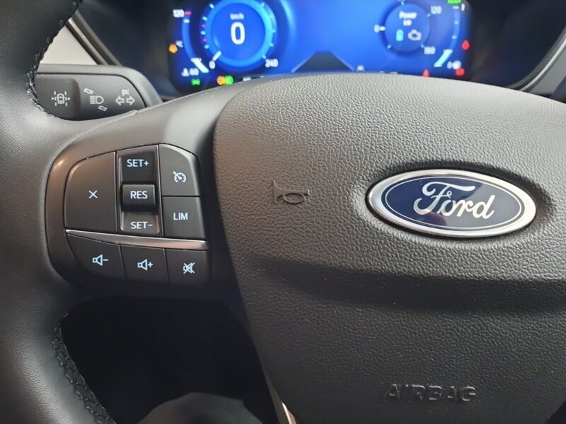 More views of Ford Kuga