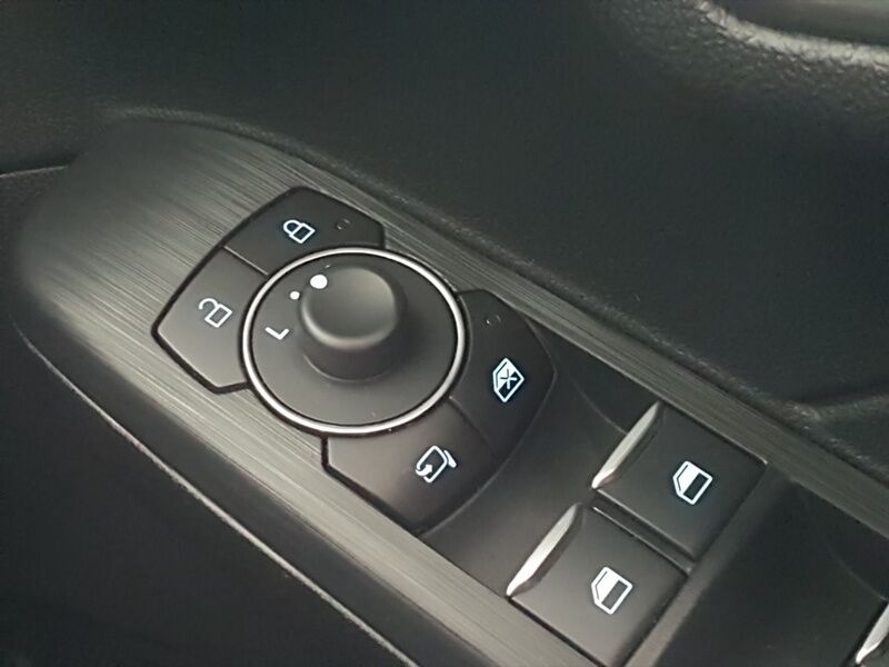 More views of Ford Kuga