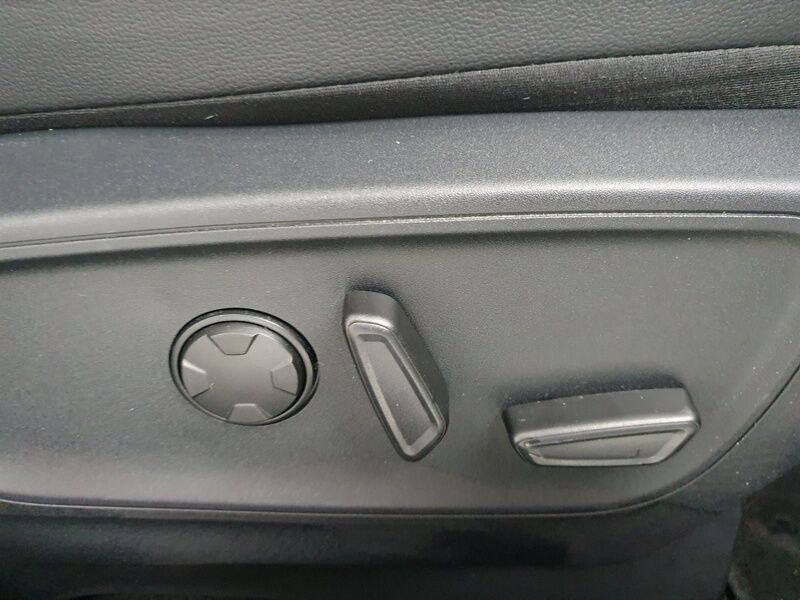 More views of Ford Kuga