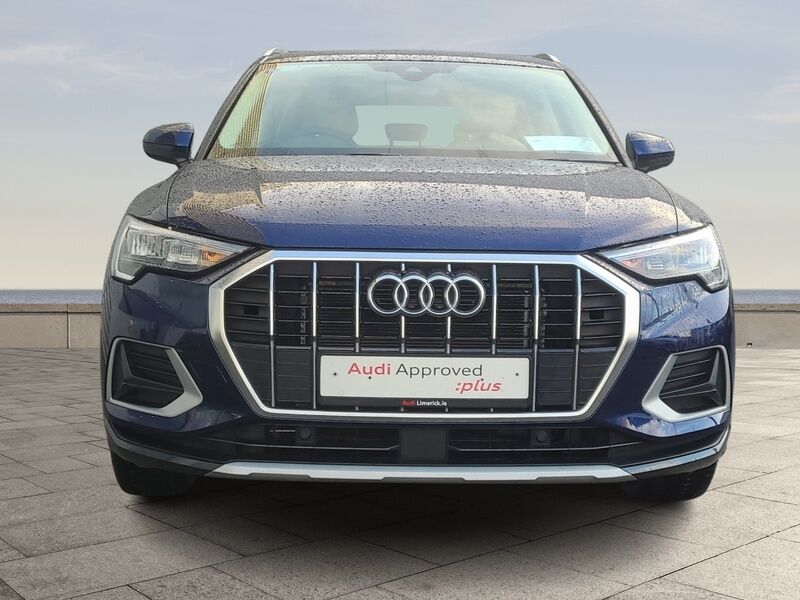 More views of Audi Q3