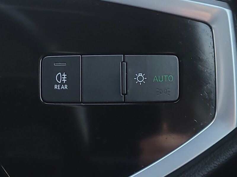 More views of Audi Q3