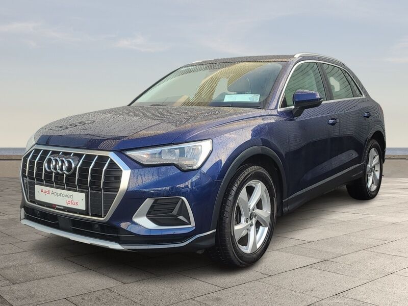 More views of Audi Q3