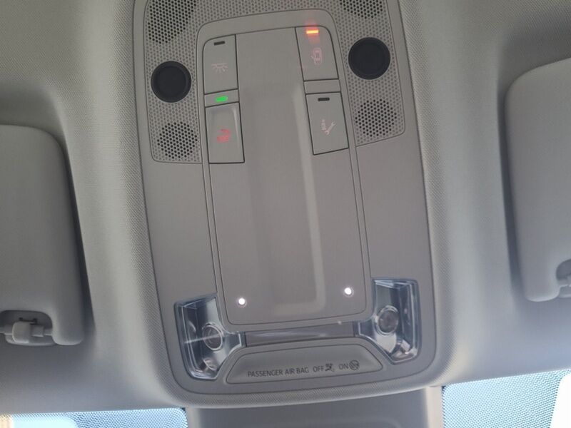 More views of Audi Q3