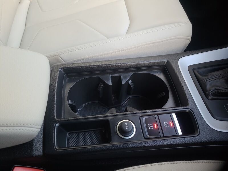 More views of Audi Q3