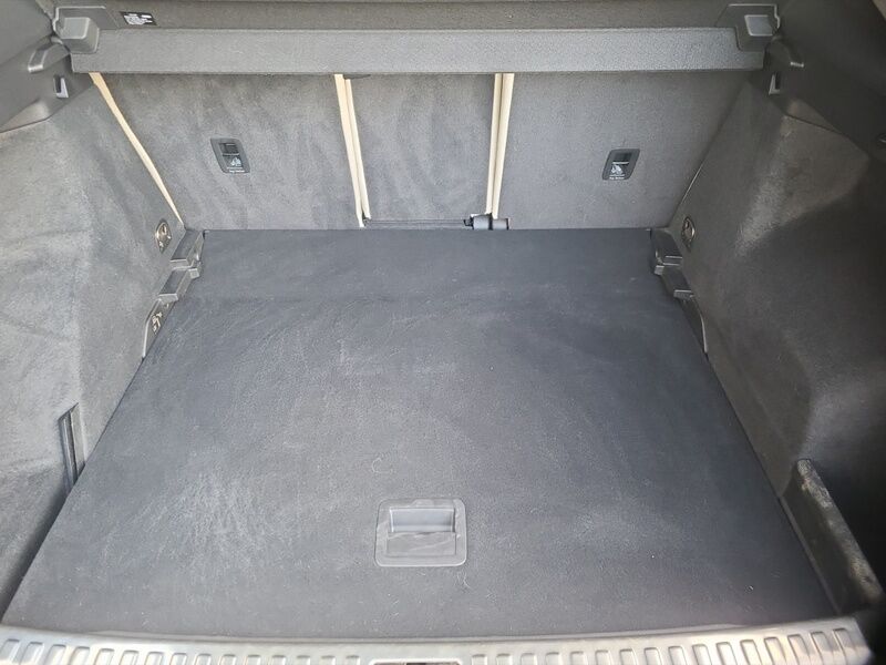 More views of Audi Q3