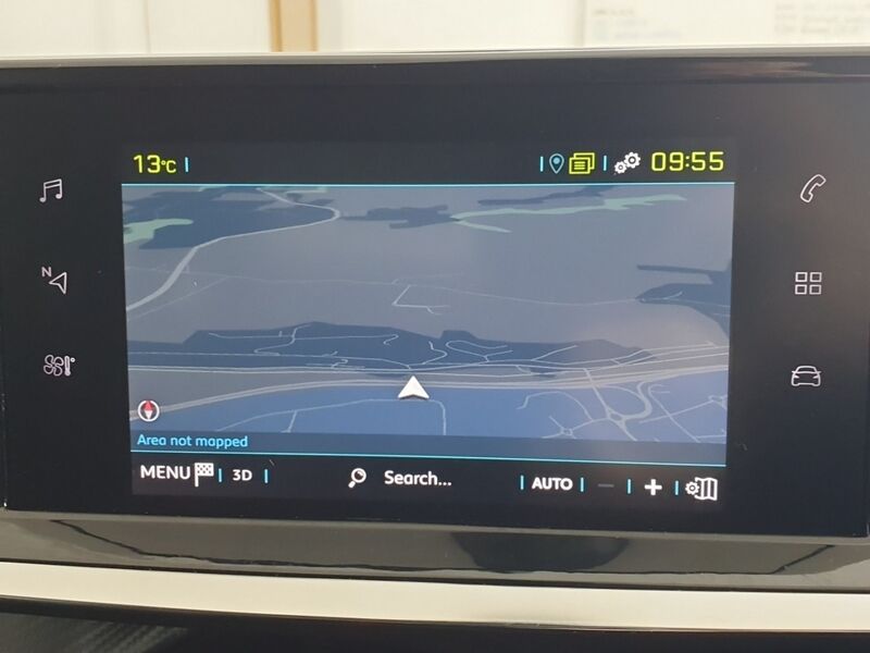 More views of Peugeot 208