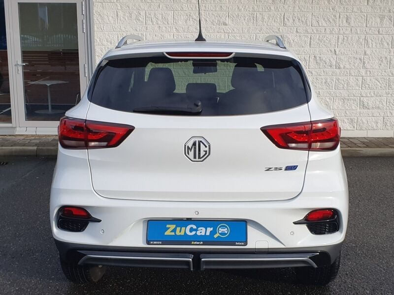 More views of MG ZS