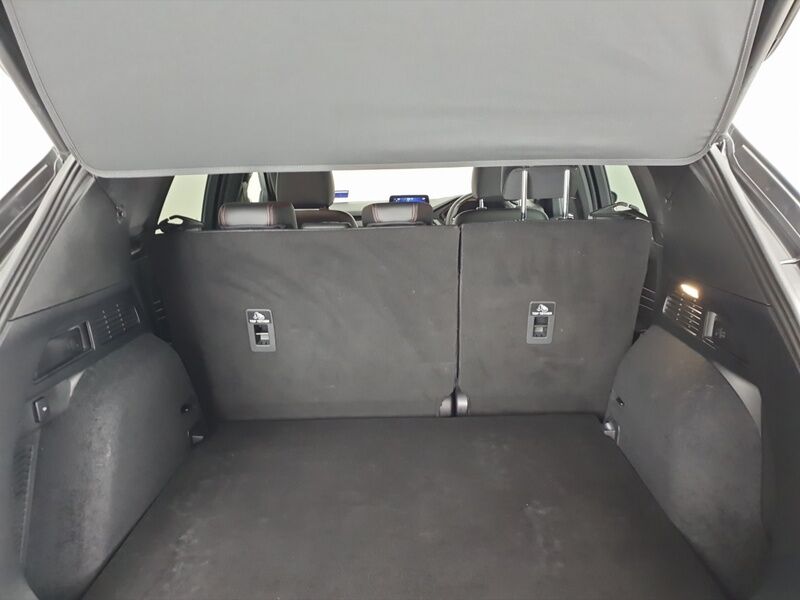 More views of Ford Kuga