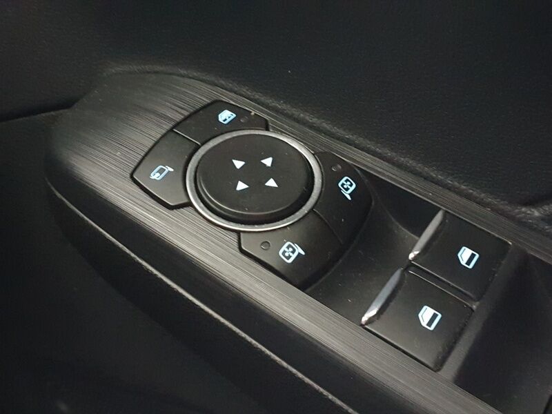 More views of Ford Kuga