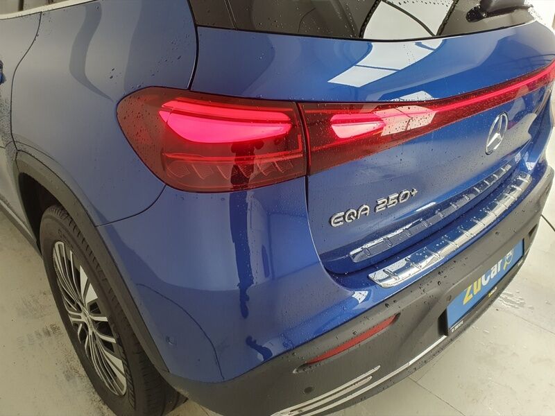 More views of Mercedes-Benz EQA